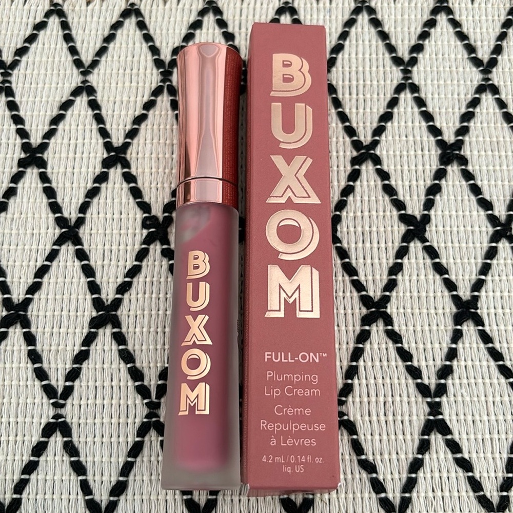 Buxom Full-On Plumping Lip Cream